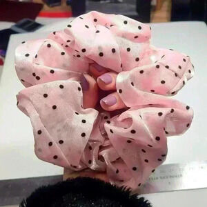 Jumbo dusty pink hair scrunchie nwt